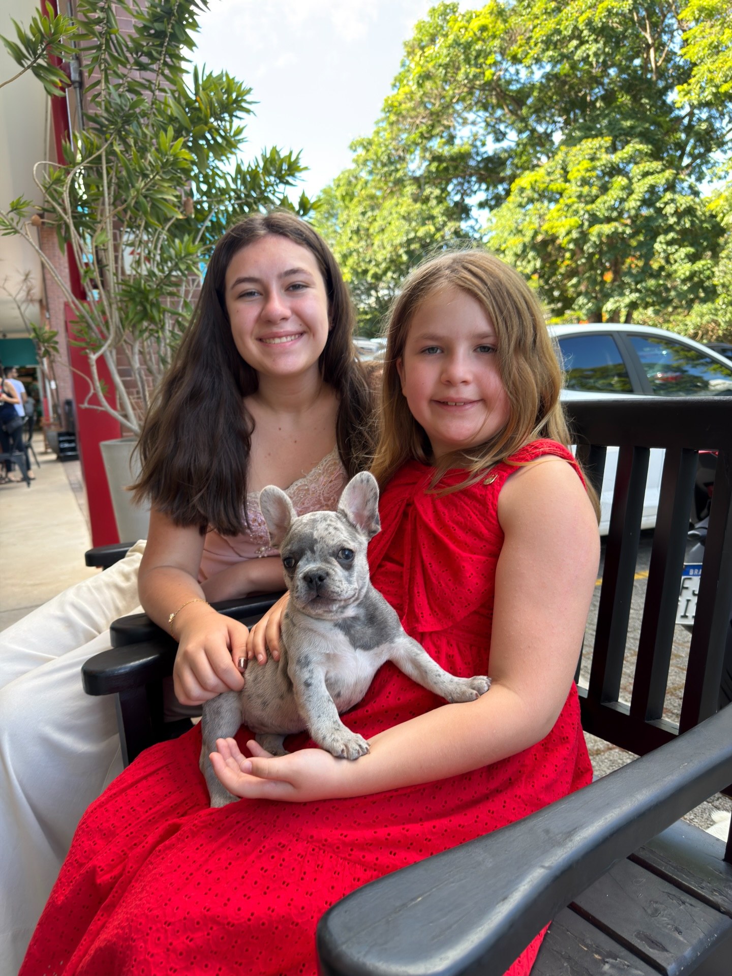 The Martinez Family – Happy Frenchie Home